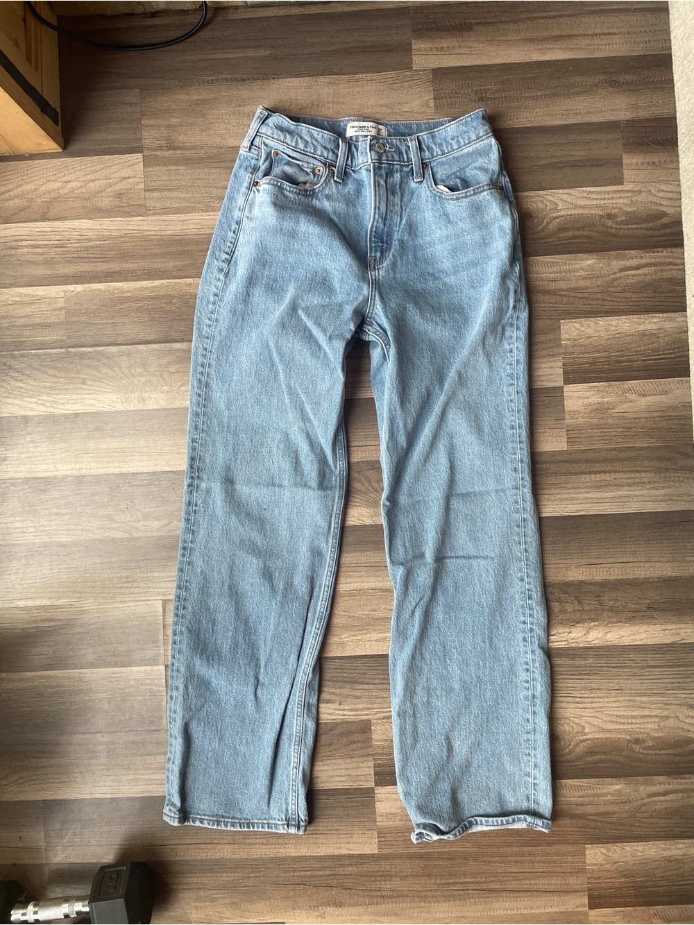 Abercrombie Women's
High Rise 90s Relaxed Cowboy Embroidered Jean